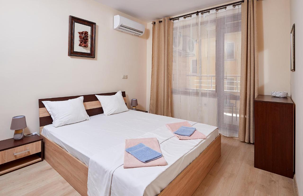 Art Apartments In Pomorie Extérieur photo
