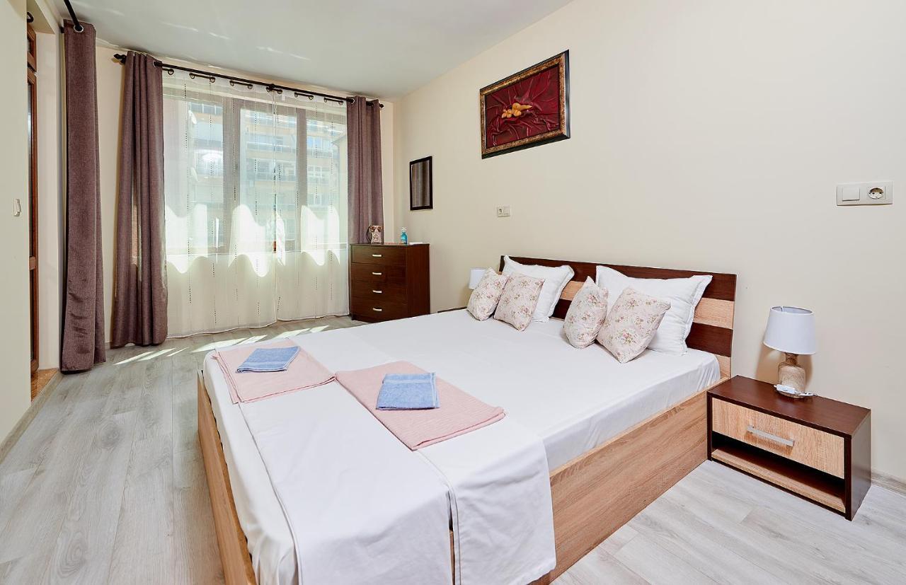 Art Apartments In Pomorie Extérieur photo